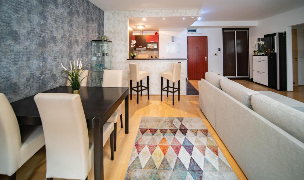 Free Parking! Soho Budapest 101, 4 Ppl, Ac, Superfast Wifi, Tv Dış mekan fotoğraf
